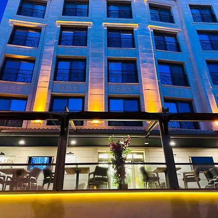 Monalisa Hotels คูซาดาซี ภายนอก รูปภาพ